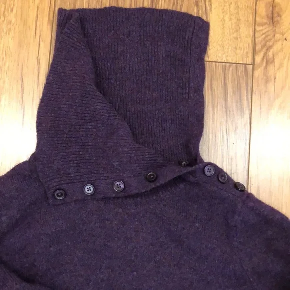 Reitmans Long sleeve sweater with shawl collar, side vents and button detail - Picture 2 of 7